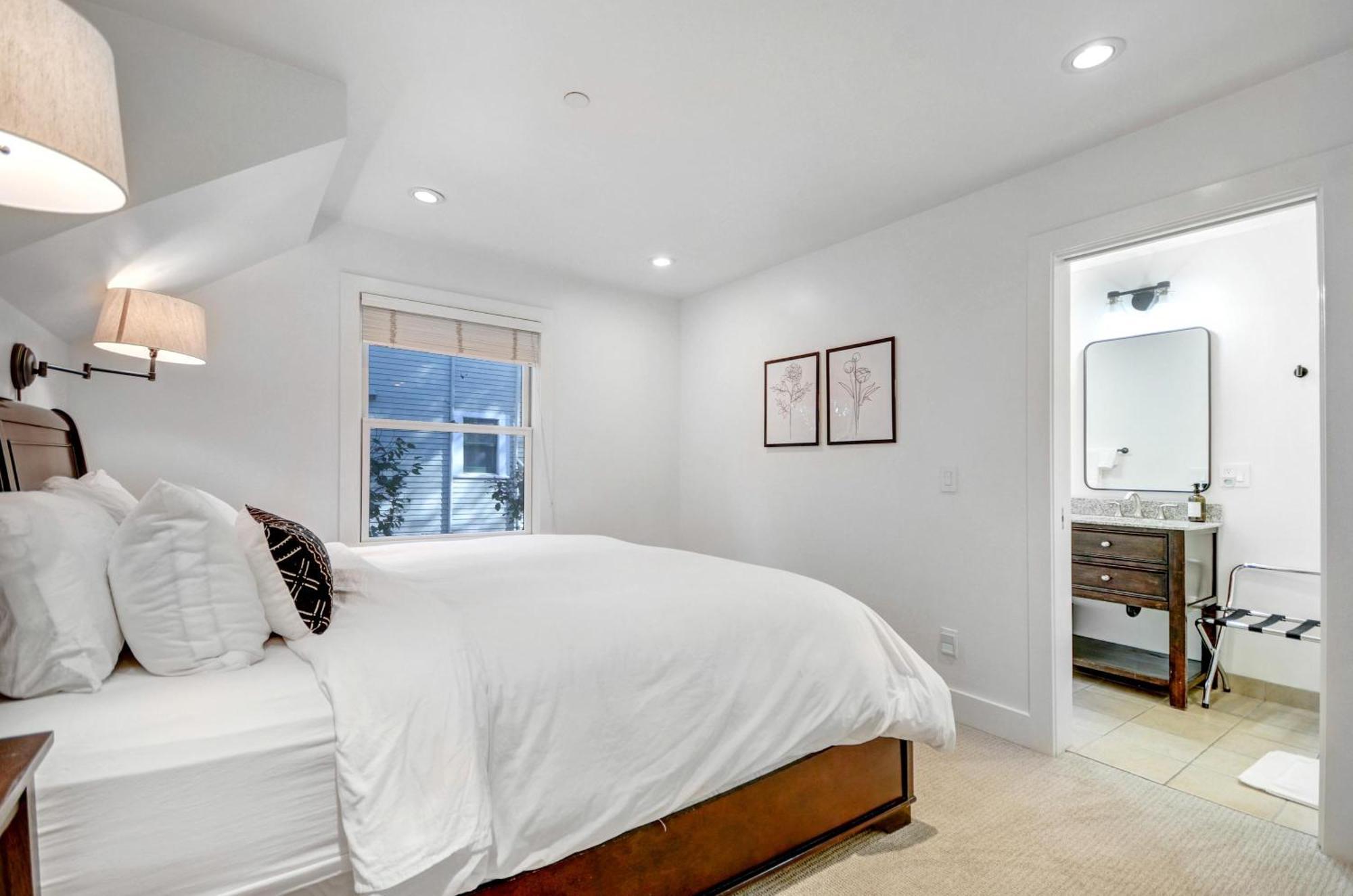 Auberge Sonoma North Suite - Includes Wine Tasting Passport Экстерьер фото